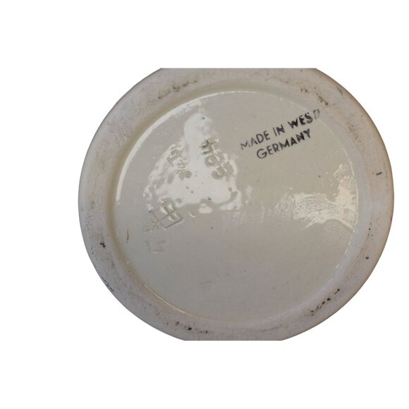 Vintage Medium Hand Crafted German Stone Wear Dragon Slayer Tobacco Jar 8X5 - Picture 5 of 9